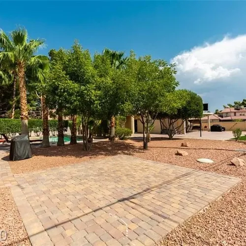 Desert Winds Recovery Center - Photo 5