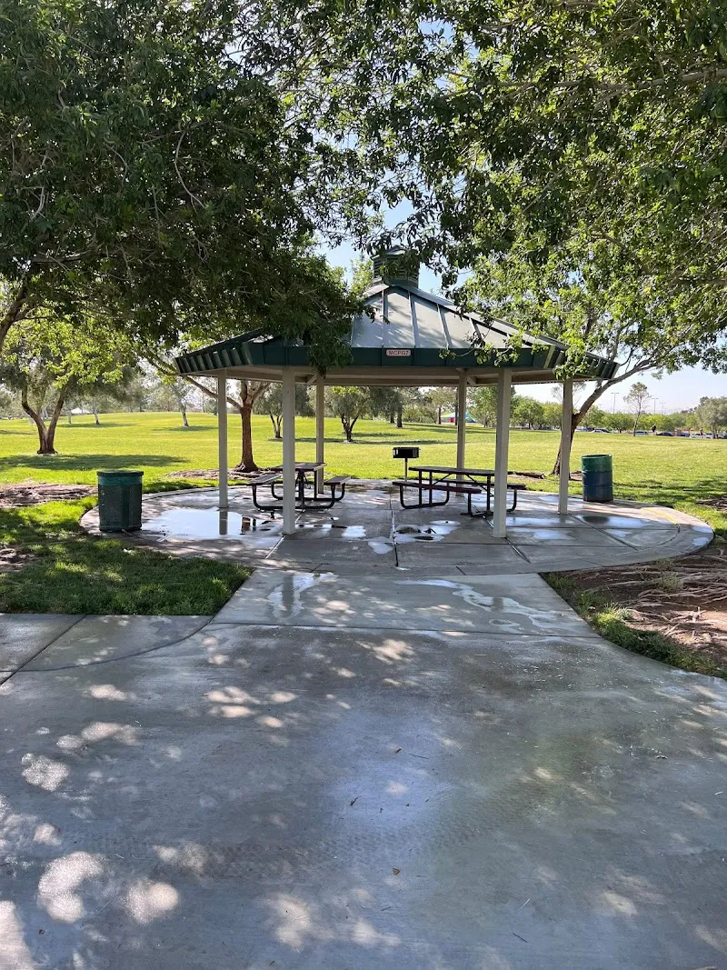 Luxe Treatment Center - Photo 2