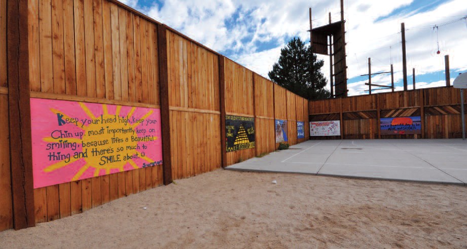 Willow Springs Center - Photo 4